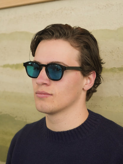LARY | Blauw